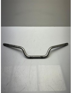 Guidon origine. ER6-N 2006 2007 2008. Occasion bon état. Monte aussi sur ER6F et versys des mêmes années