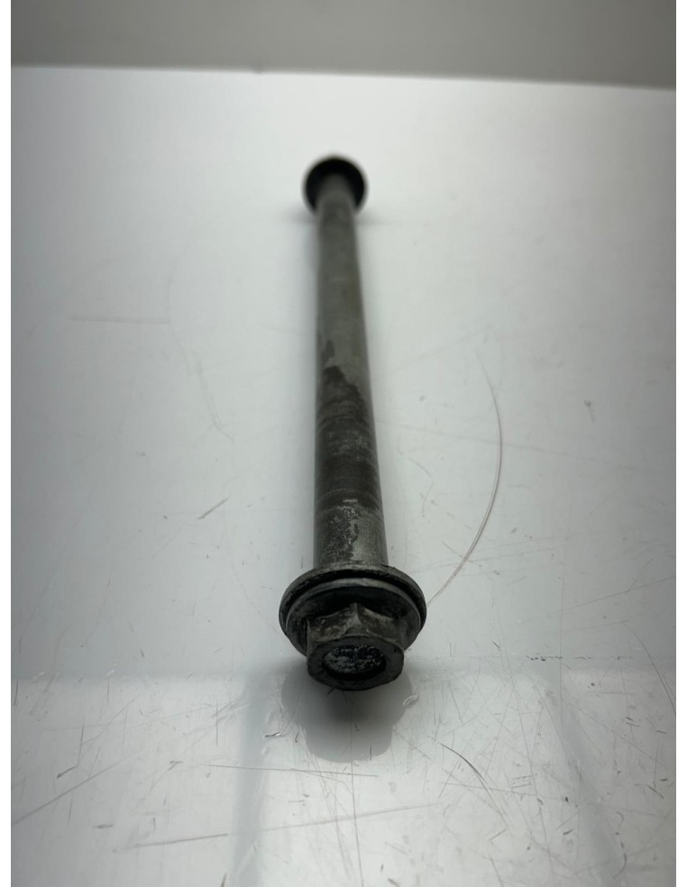 Axe de roue arrière Kawasaki ER6N 2006 - 2008