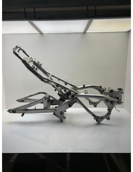 Cadre avec carte grise Kawasaki ER6N 2006 - 2008