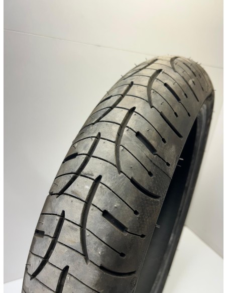 Pneu avant michelin pilot road 4 120/70/17 et arrière 160/60/17 - OCCASION