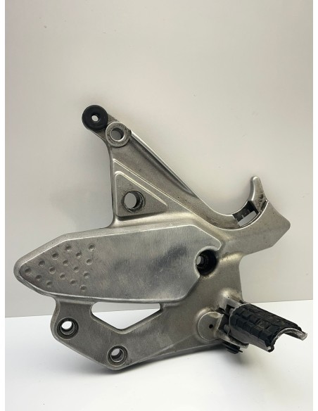 Platine avant droite avec pédale de frein KAWASAKI VERSYS 650 2006 - 2013