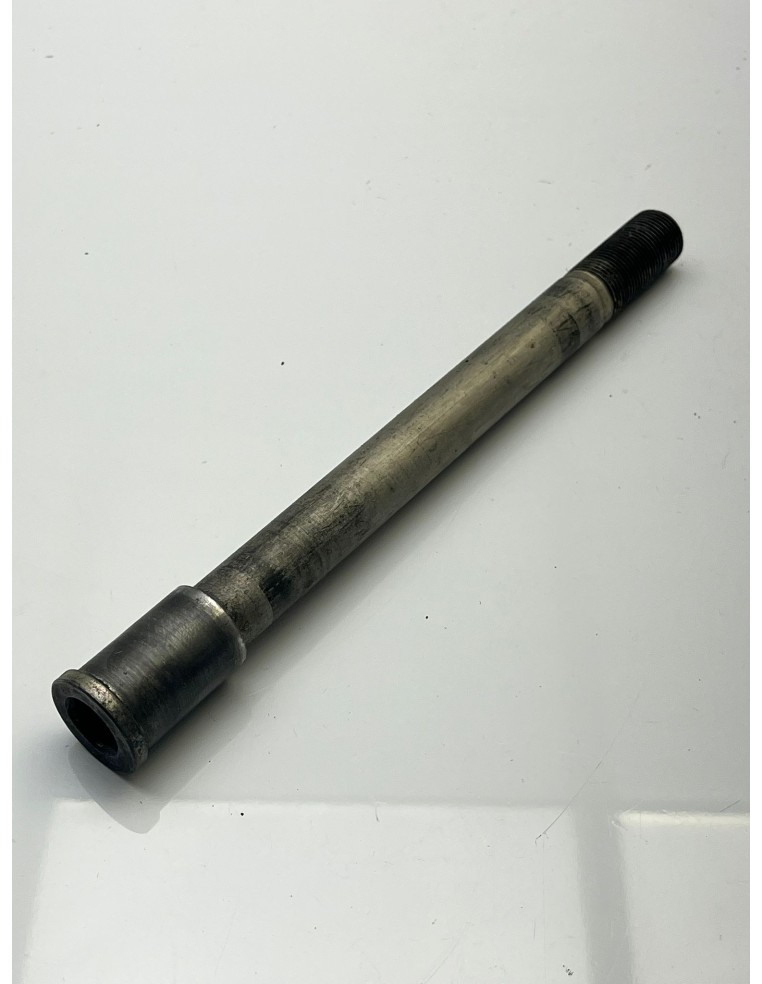 Axe de roue avant KAWASAKI VERSYS 650 2006 - 2013