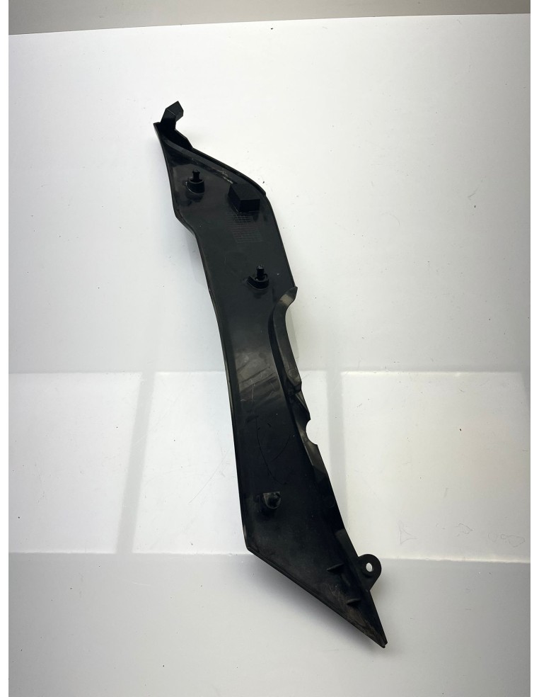 Cache sous selle droit KAWASAKI VERSYS 650 2006 - 2008