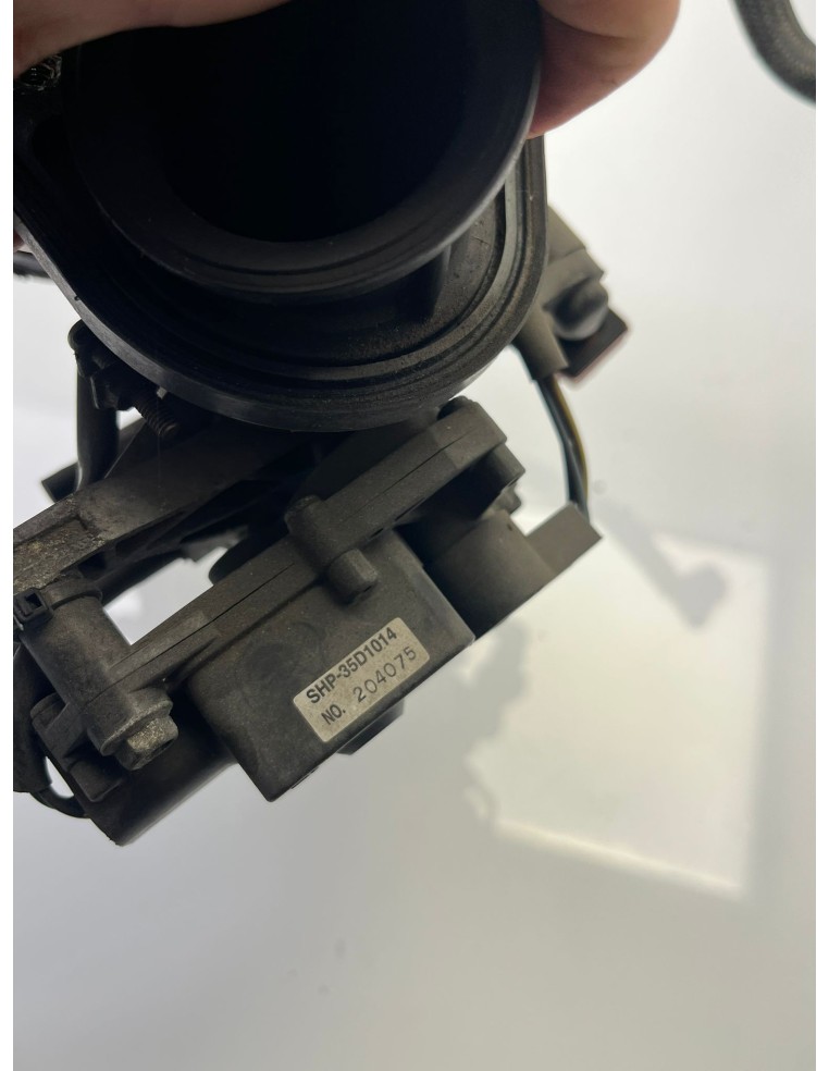 Rampe d'injection KAWASAKI VERSYS 650 2006 - 2013