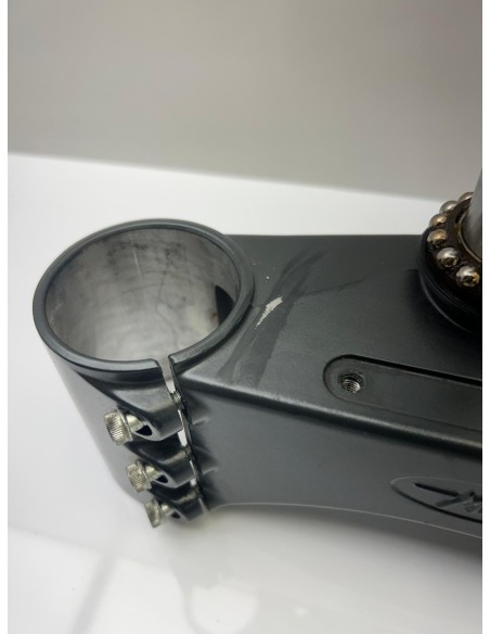 Té de fourche supérieur et inférieur MV AGUSTA BRUTALE 1090 RR 2011 - 2012