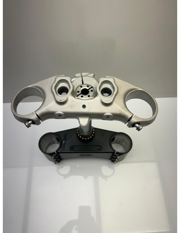 Té de fourche supérieur et inférieur MV AGUSTA BRUTALE 1090 RR 2011 - 2012