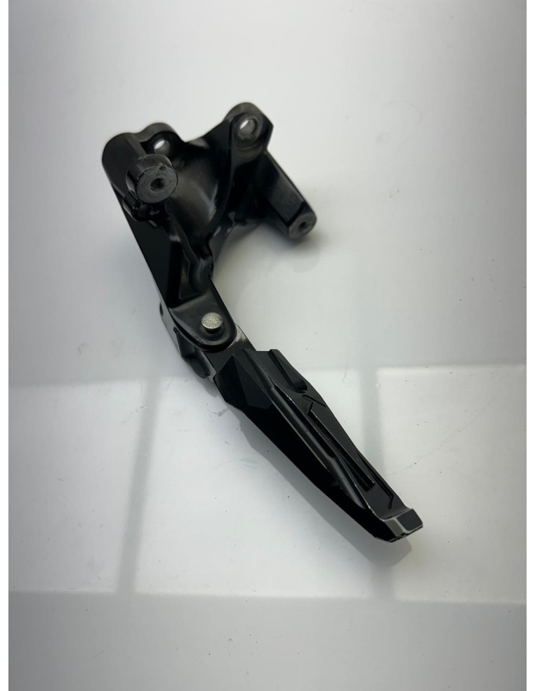 Repose pied arrière gauche YAMAHA Tmax 500 2008 - 2011