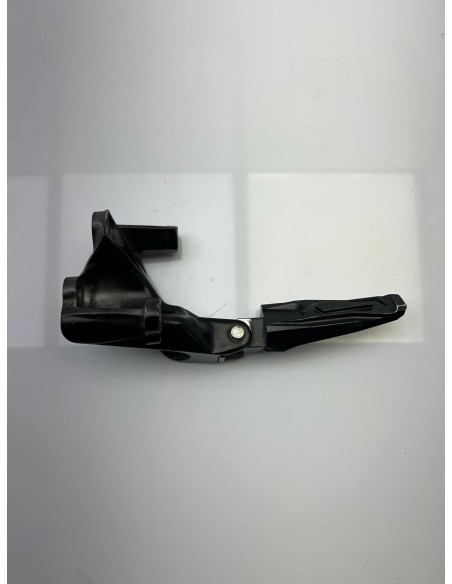 Repose pied arrière gauche YAMAHA Tmax 500 2008 - 2011