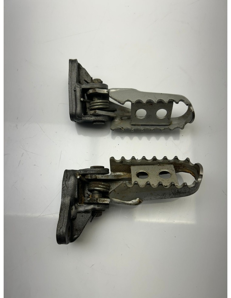 Repose pieds droit et gauche HUSQVARNA 610 TE 2000 - 2004
