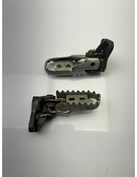 Repose pieds droit et gauche HUSQVARNA 610 TE 2000 - 2004