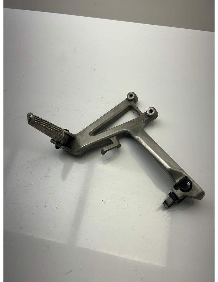 Repose pied arrière gauche HONDA CBR 600 F 1991 - 1998