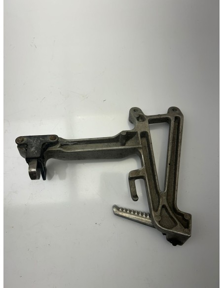 Repose pied arrière gauche HONDA CBR 600 F 1991 - 1998