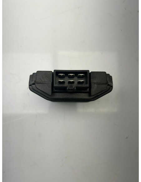 Régulateur KAWASAKI ZR-7 1999 - 2003