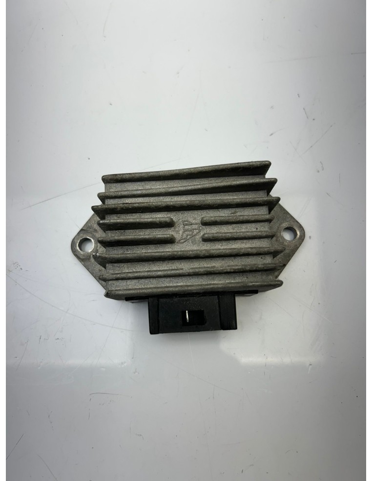 Régulateur redresseur de tension MBK 125 Skyliner 1998 -  2000