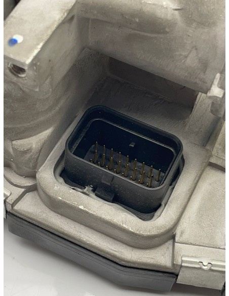 Boitier papillon origine PIAGGIO MP3 YOURBAN 2011 / 2016 CM084813