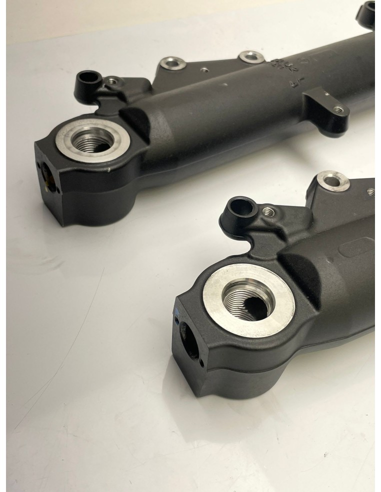 Fourreaux de fourche KAWASAKI Z 650 2017 / 2021 44005011632A / 44006011332A