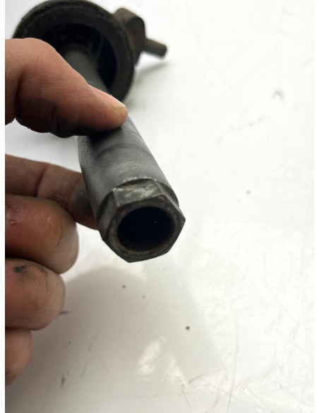 Axe de roue avant complet YAMAHA TTR 600 1994 - 2004