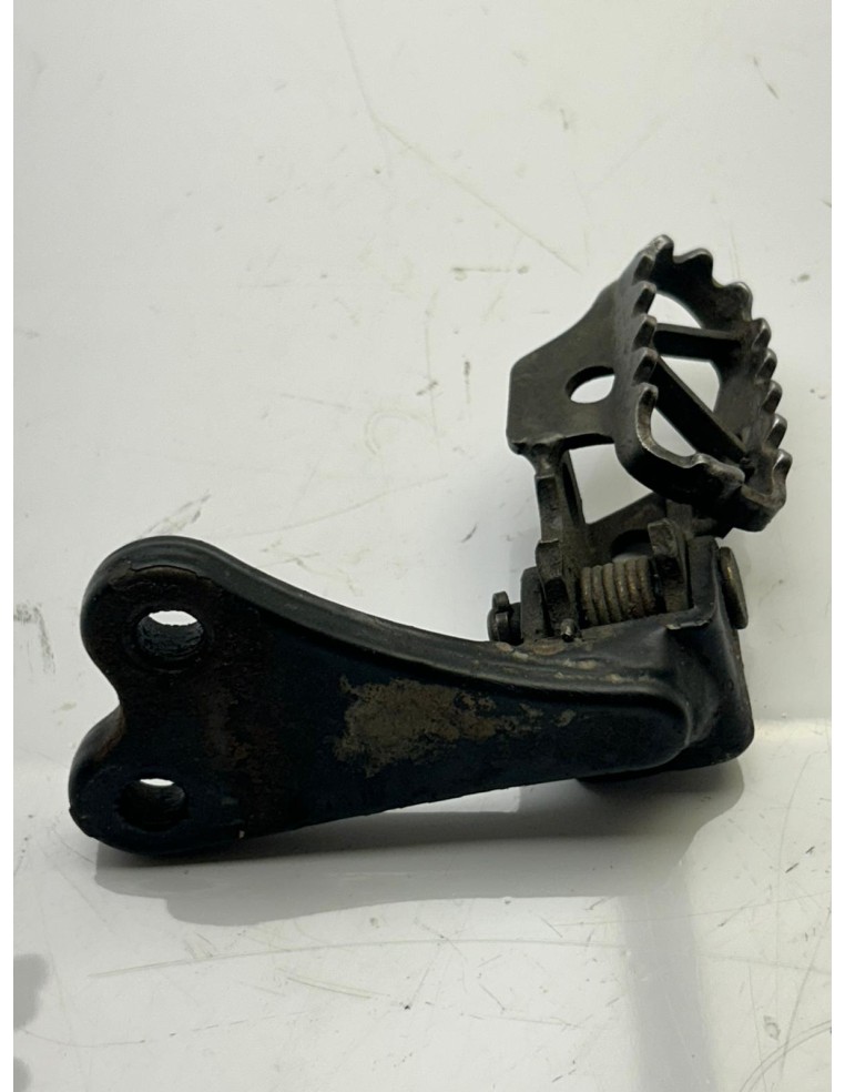 Platine + repose pied avant gauche YAMAHA TT 600 S BELGARDA 1993 - 1995