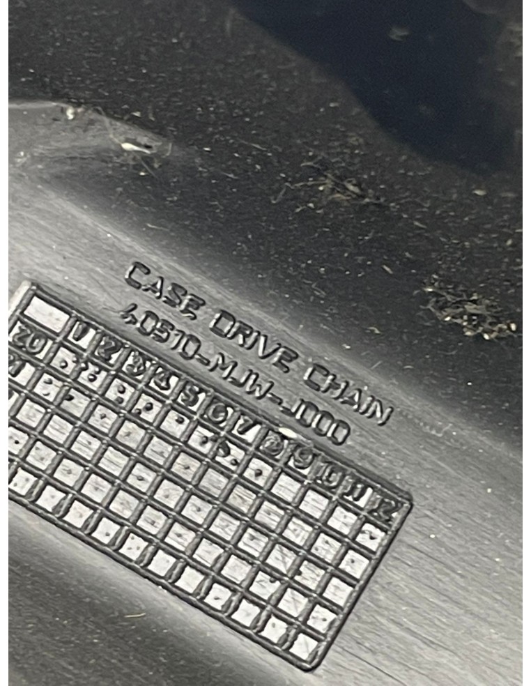 Cache protection chaîne HONDA CBR 500 R 2016 / 2021 40510MJWJ00