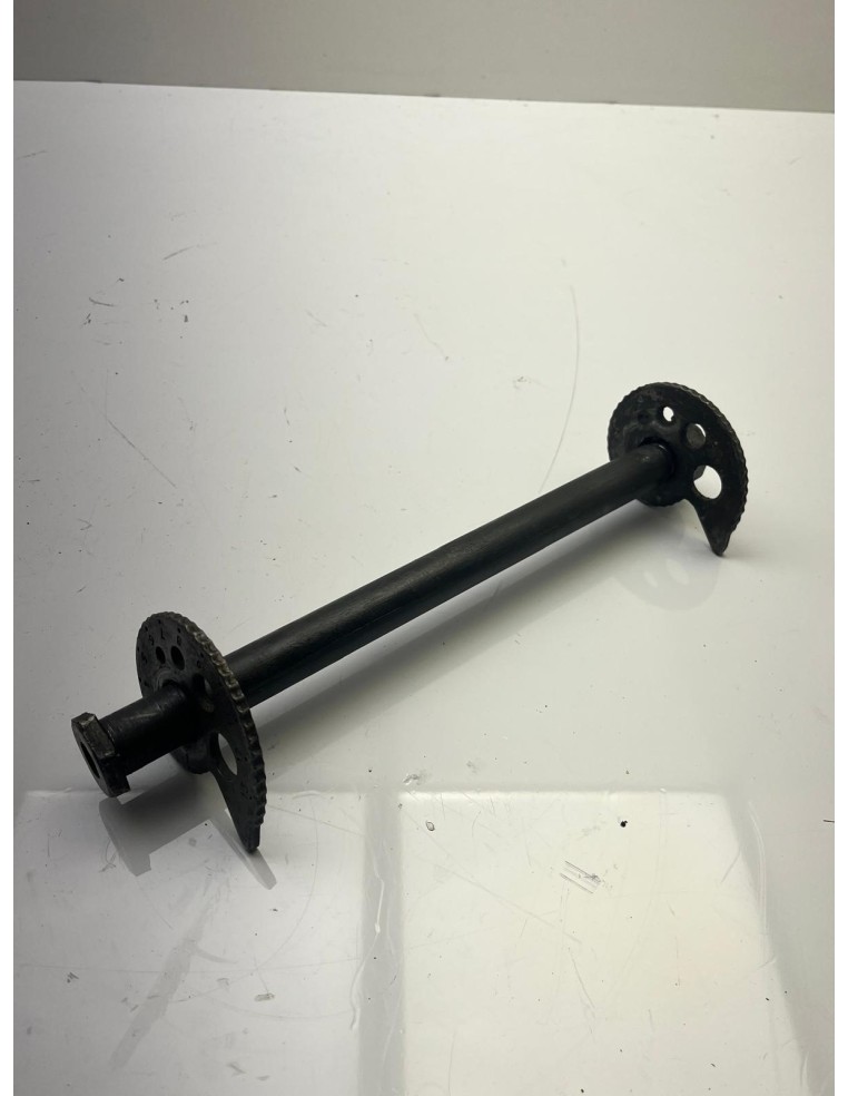 Axe de roue arrière YAMAHA TT 600 S BELGARDA 1993 - 1995