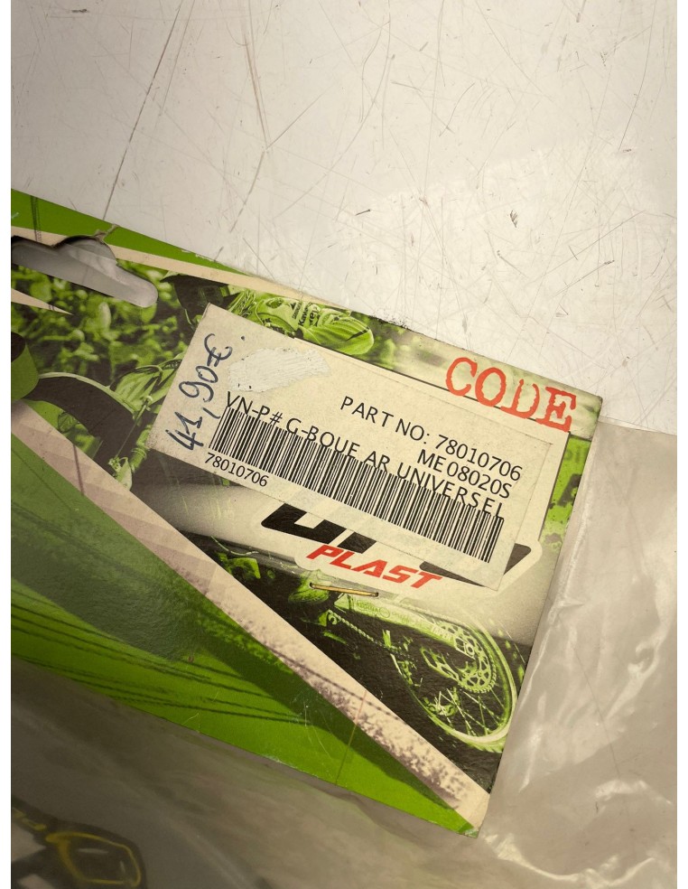 Garde-boue arrière pour UNIVERSEL années 1960 / 1974 78010706