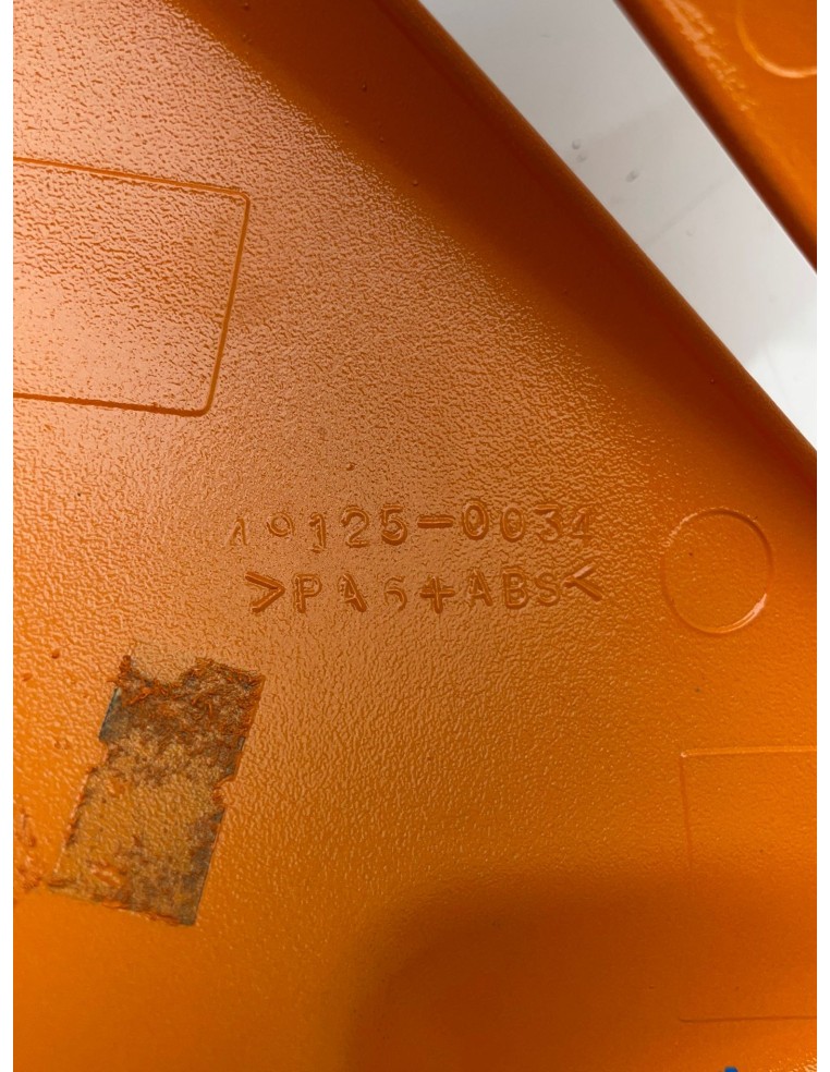 Ecope radiateur droit KAWASAKI ER6N 2009 / 2011 491250034